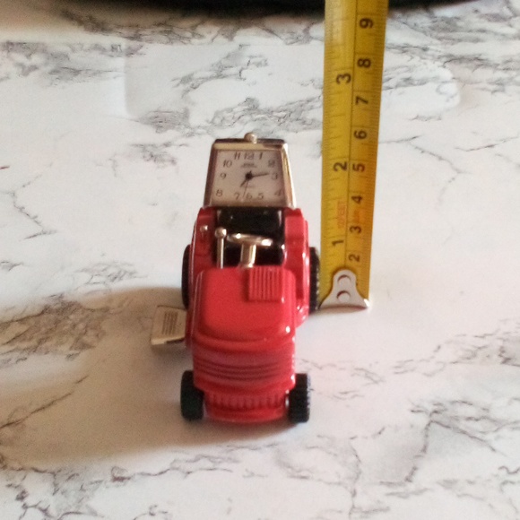*RARE* Vintage Mini Red Riding Lawn Mower Desk Clock - Picture 7 of 8